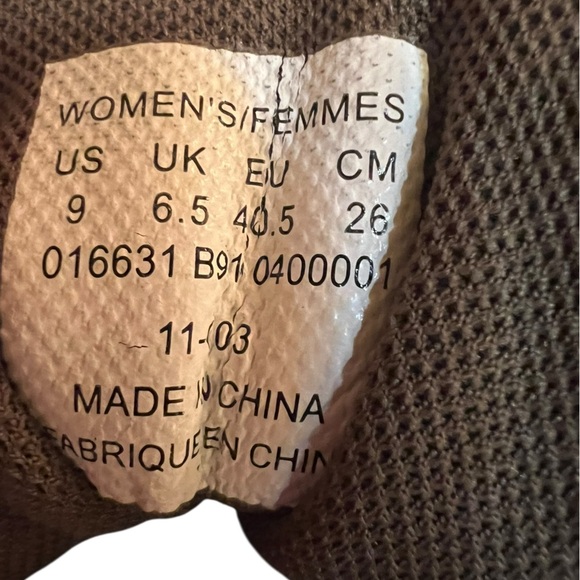 The North Face Brown Women Athletic Trail Shoes Size 9 - Picture 2 of 11